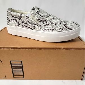 Steve Madden Women's Gills Classic Slip-On Fashion Sneaker, Bone Snake